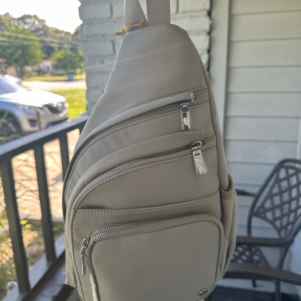 House of Harlow 1960 Beige Men's Backpack
